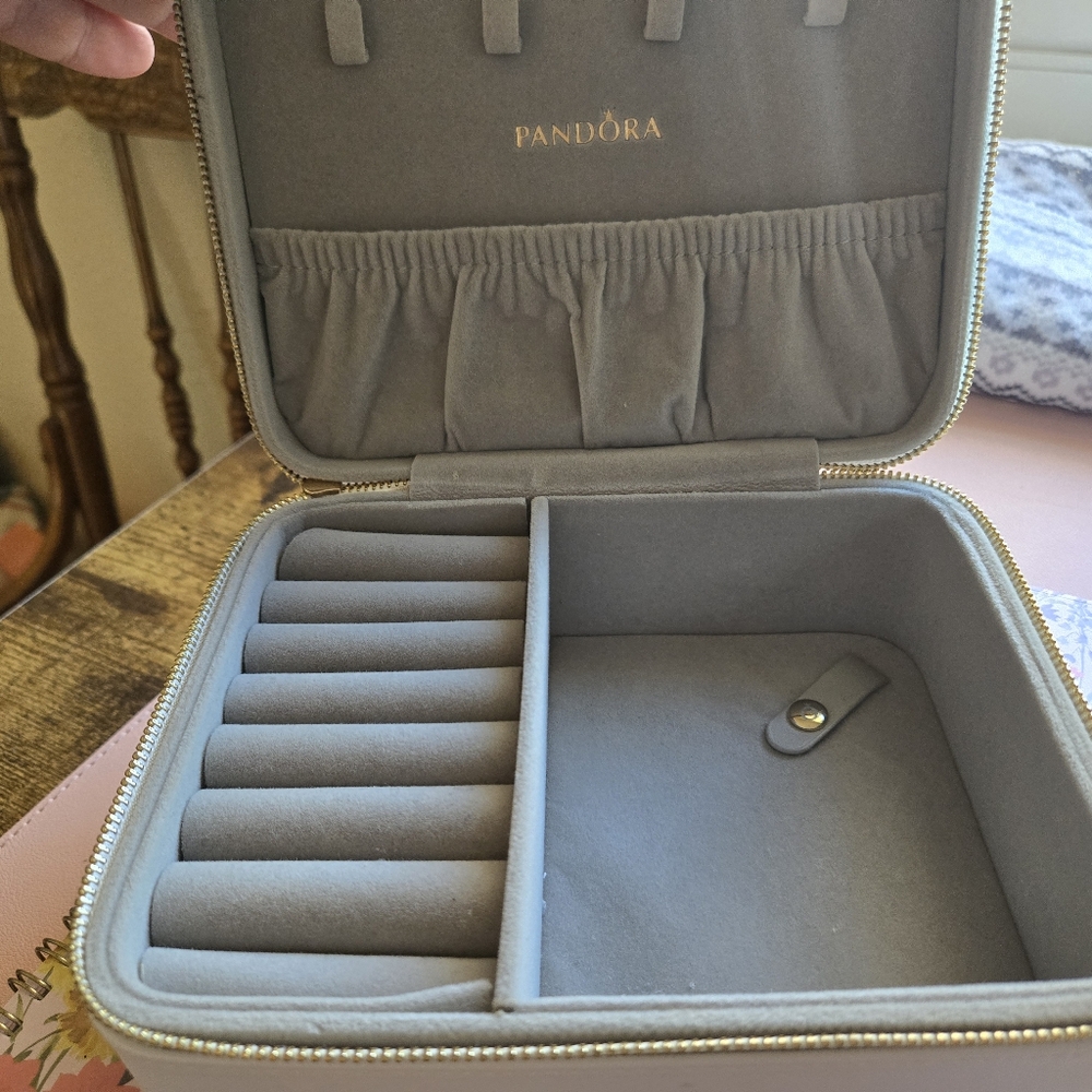 Pandora Jewelry Box